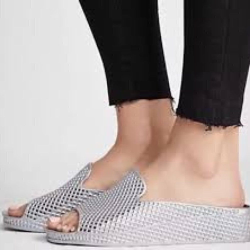 Skechers Woman Shoes Size 8